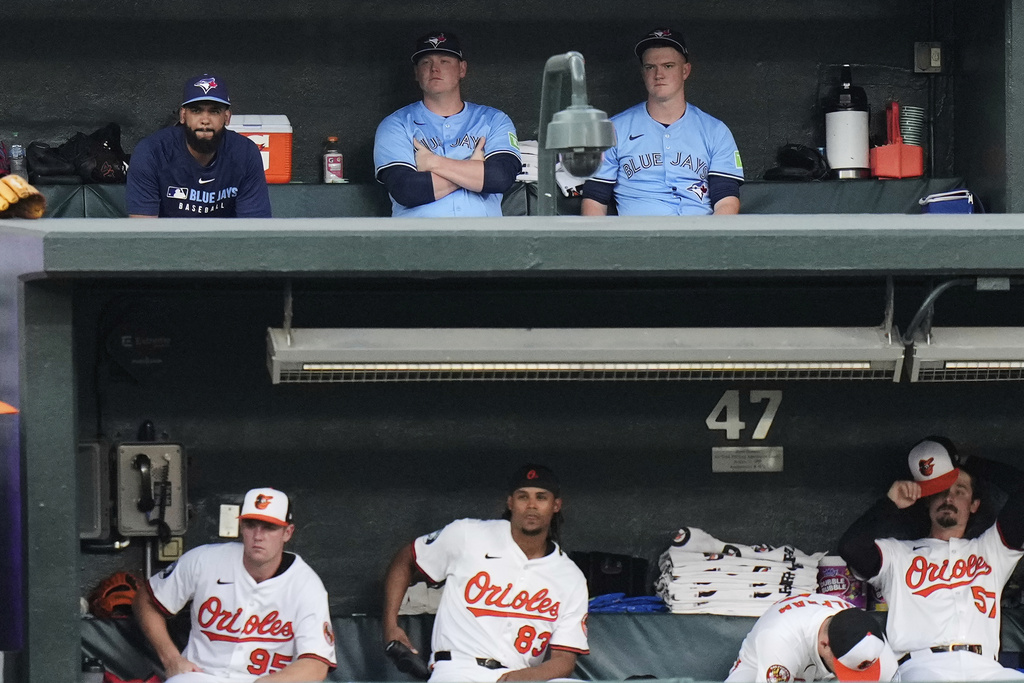 MLB(影)/史上最方便球員交易! 用走的就能加入新球隊