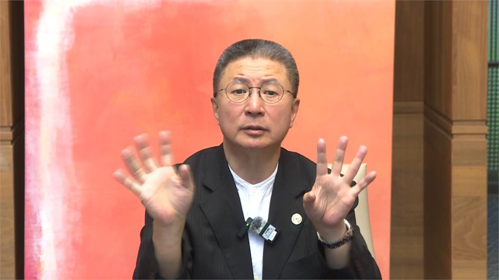 杜秉澄不滿被切割 當庭驚爆徐巧芯涉潛艦案收受回饋等三案