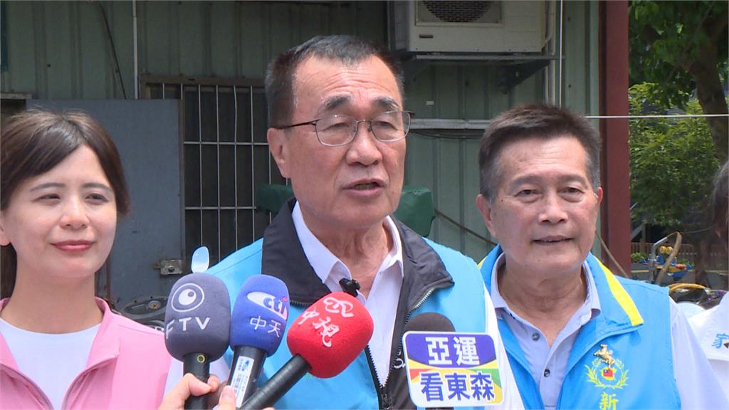 父親節行程滿檔! 沈伯洋:一早被女兒叫起床一起過