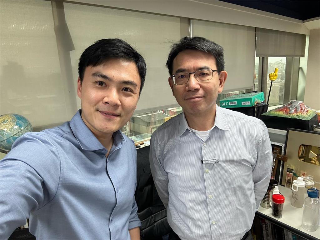 劉寶傑請辭18年《關鍵時刻》秒退LINE群!東森證實了「接棒人選是他?」