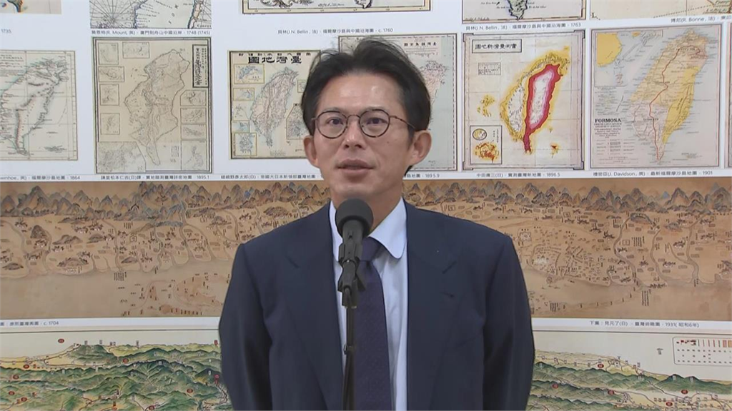 柯文哲回歸成「民眾黨真太陽」！媒體人400字開酸黃國昌：從咆哮變陪笑