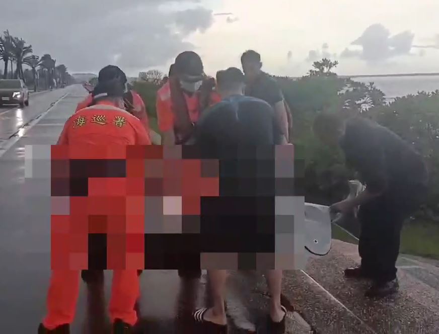 花蓮太平洋公園驚見女浮屍 酒店女子生前遭「頭壓沙灘硬推入海」