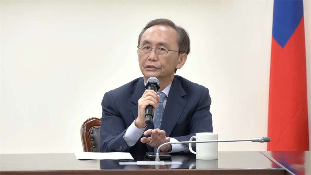 烏賊戰？徐欣瑩控「鄭朝方胞弟恐嚇」　鄭朝名說話了