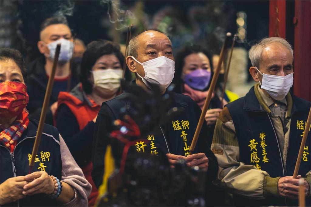 快新聞／邱國隆自戕時現場傳2聲槍響　萬華分局：倒下時槍枝走火所致