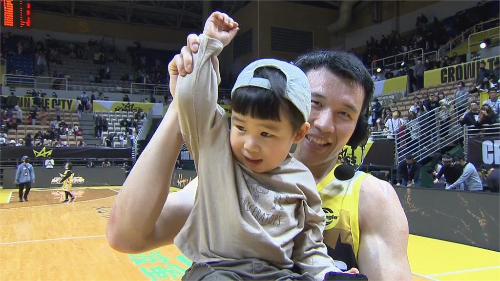 PLG元旦大戰！雙北對決大滿場　領航猿8連勝追平聯盟紀錄