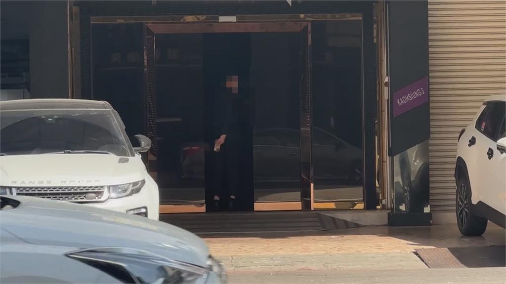 全是阿志頭！男模會館街頭跳洗腦歌　影片４００萬瀏覽！馬路當秀場挨罰