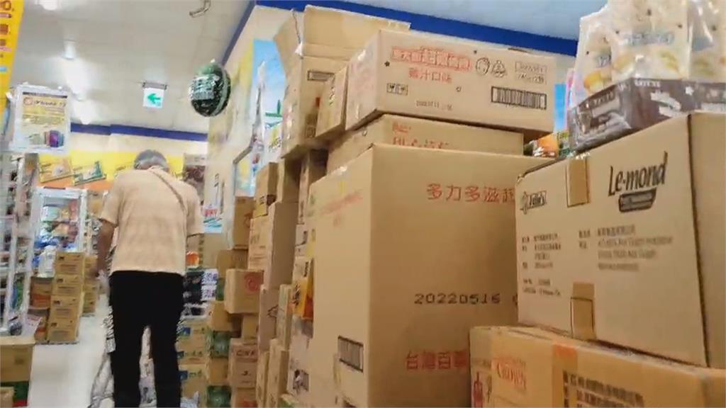 竊賊失風落跑店員狂追 熱心民眾加入包抄圍捕