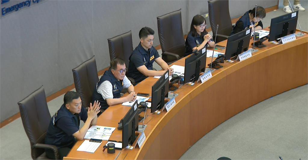 「中颱」丹娜絲暴風圈觸陸　不排除從苗栗到嘉義一帶登陸
