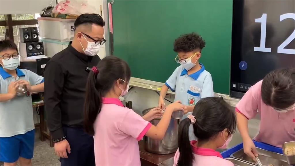 視察營養午餐遭基市府控「行政不中立」　童子瑋傻眼：忘記我還是議長？