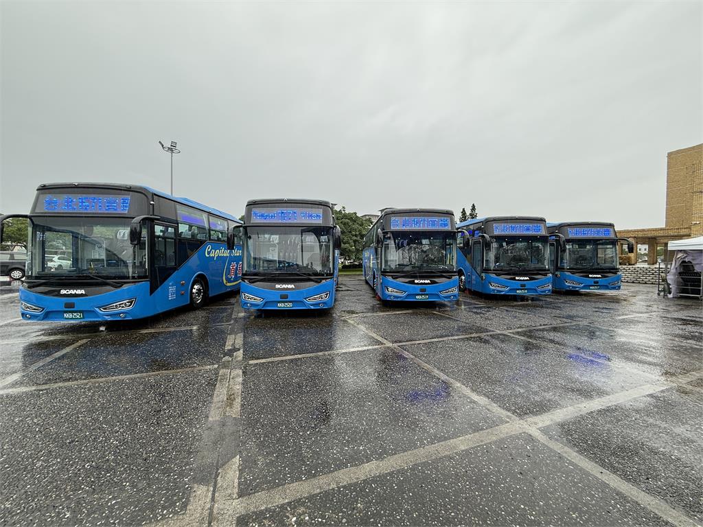 首都客運新車發表!購入20部全新車輛 力拚喚起民眾重回公共運輸的信賴