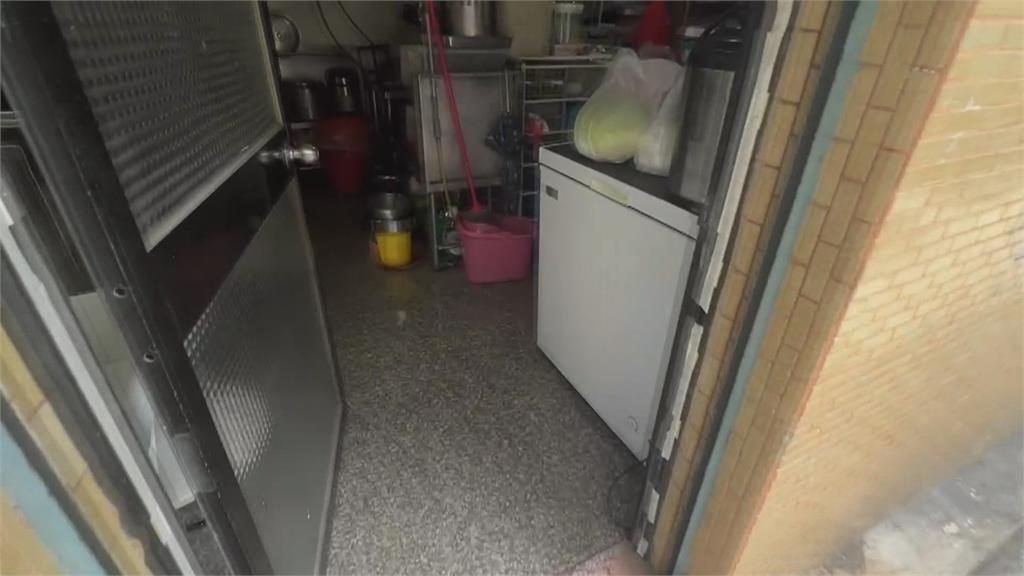 高雄手搖店為通風大開後門　竊賊趁虛而入盜走萬元現金拔腿就跑