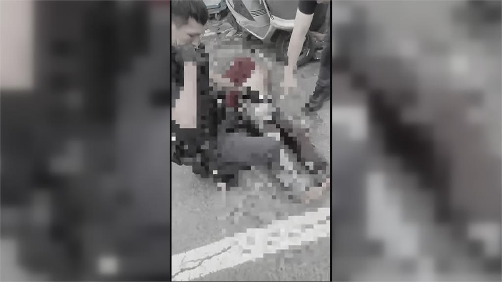 疑失業心情不好！男子持刀隨機砍2女　警開2槍制伏