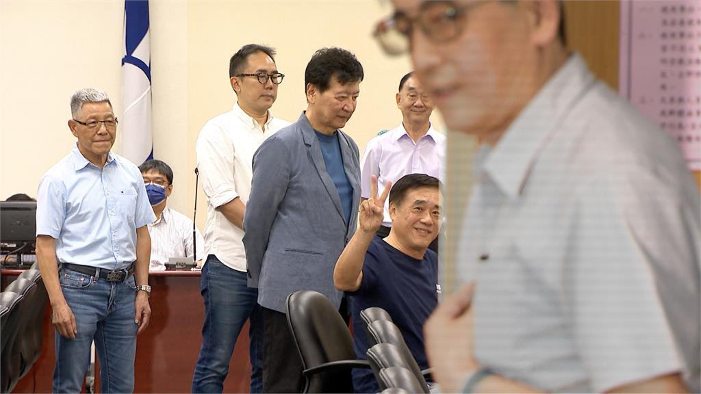 陳揮文主持19年廣播節目收攤　節目上喊：被離職