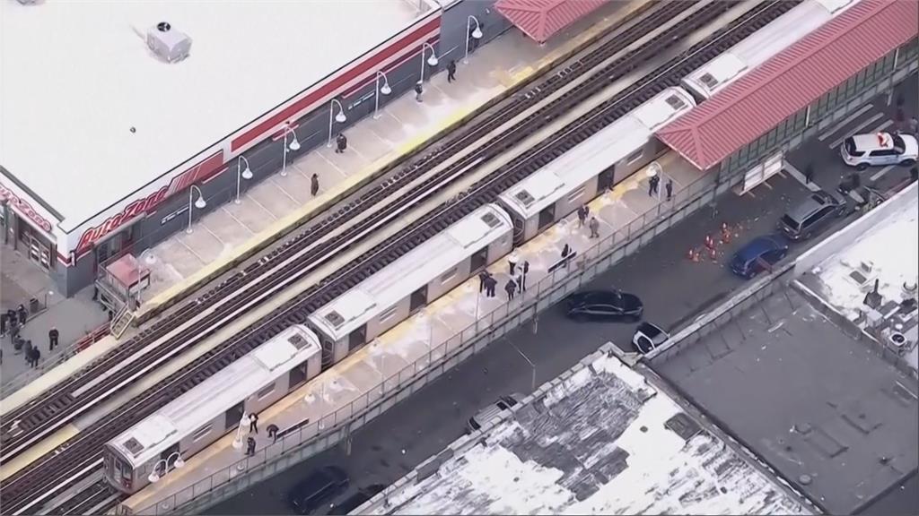 紐約市地鐵傳槍響！　釀1死5傷、警方追捕搶手中