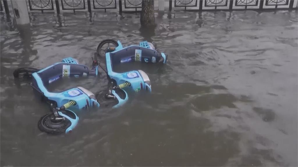 中國北戴河閉門會議還沒落幕 北京罕見暴雨慘淹水