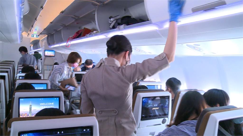 星宇成田回台班機延誤6hr　乘客控沒給水和餐點