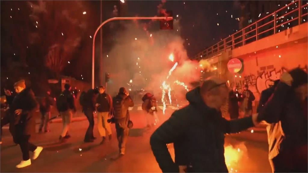 義大利冬奧示威警民衝突　3處鐵路設施遭破壞