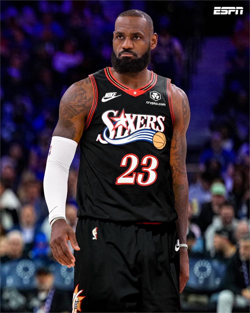 NBA／不用搭直升機也不用搬家！快艇2千萬美元搶詹皇　最後仍輸七六人