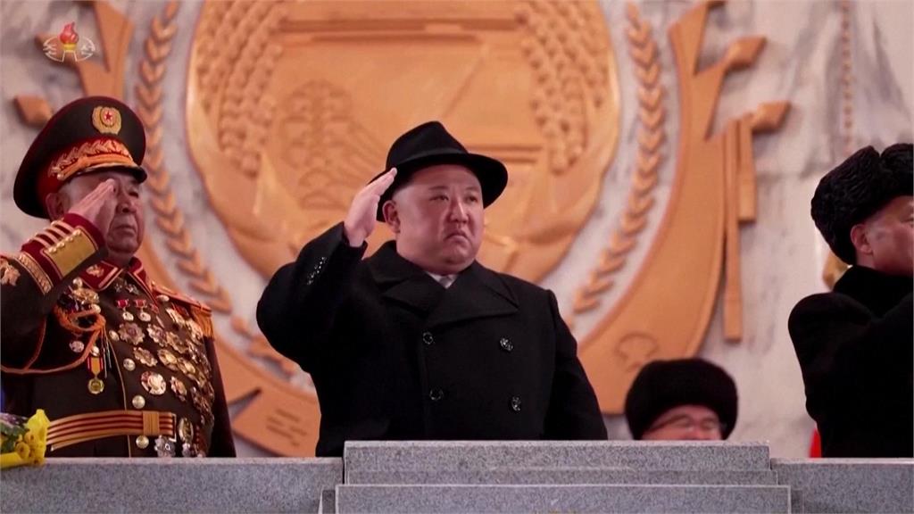 北朝鮮又射多枚巡弋飛彈 金正恩赴造船廠視察軍艦強調加強備戰
