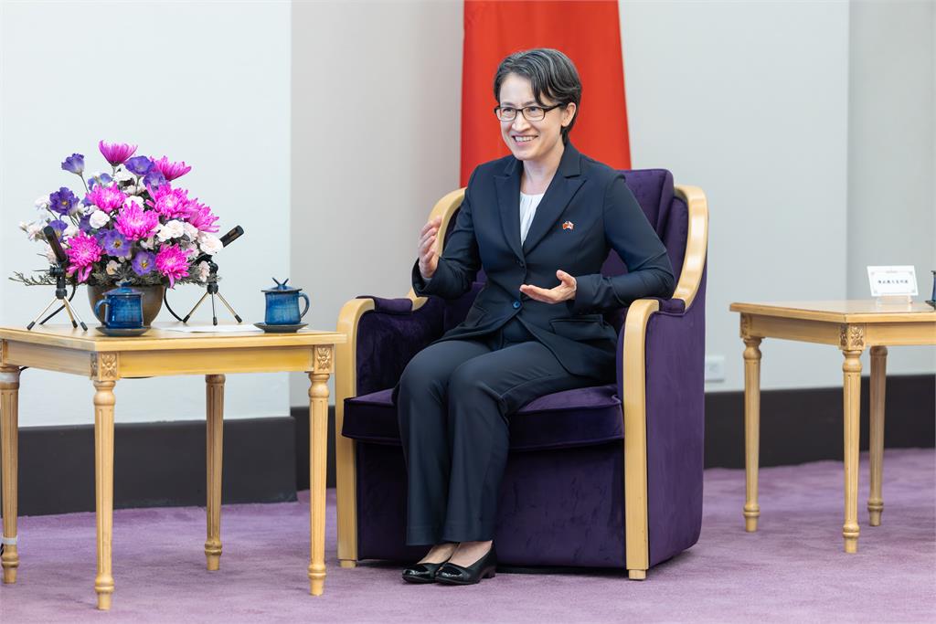 快新聞/奧地利國會議員訪團抵台 將晉見蕭美琴、拜會韓國瑜