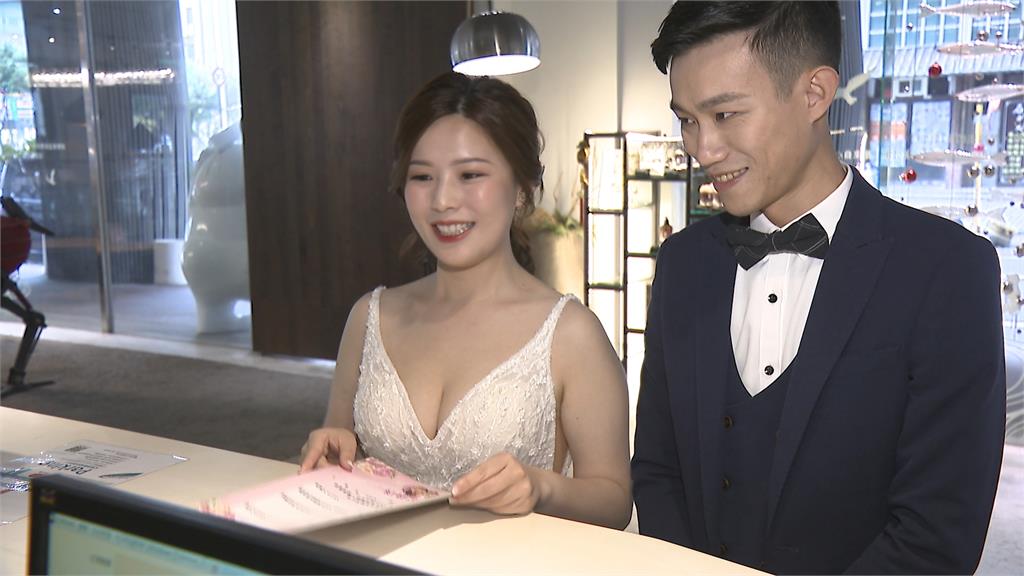 飯店推情人節優惠 「結婚超過50年」免費住!