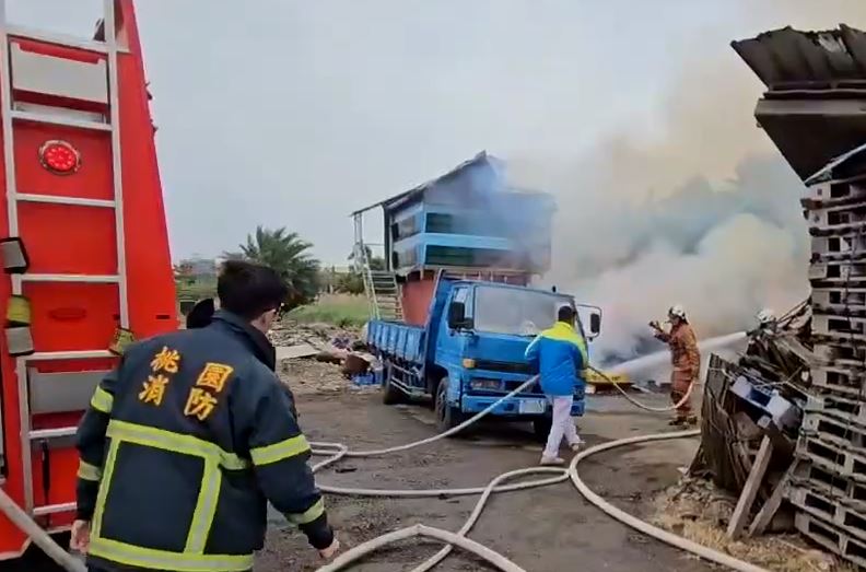 桃園八德棧板工廠火警延燒鴿舍 15隻賽鴿險成BBQ