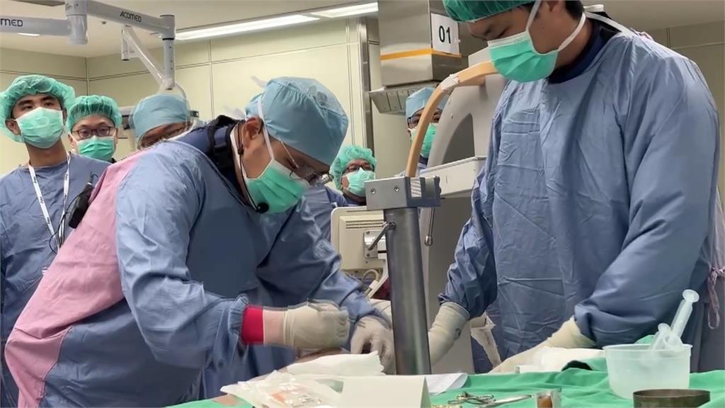 膝關節退化問題增　醫界推「保膝手術」延長膝蓋壽命