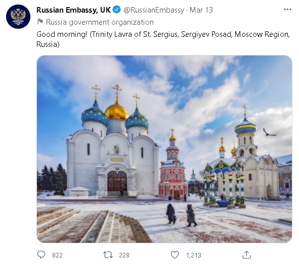 俄國大使館早安文「暗挺烏克蘭？」　3照片藏「藍黃配色」掀議論
