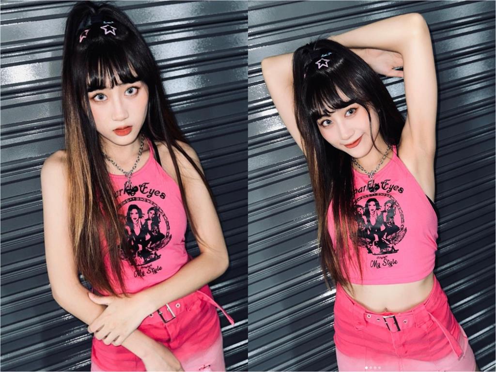 大小姐童星「布料狂縮」路邊偷使壞差很大!真實身材暴風升級…網嗨爛:長大了