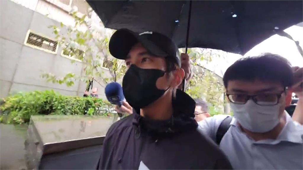 「閃兵二班」起訴12人　修杰楷等5人求刑2年8月