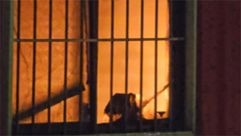 花蓮大理石工廠大火！高達800坪全面燃燒付之一炬