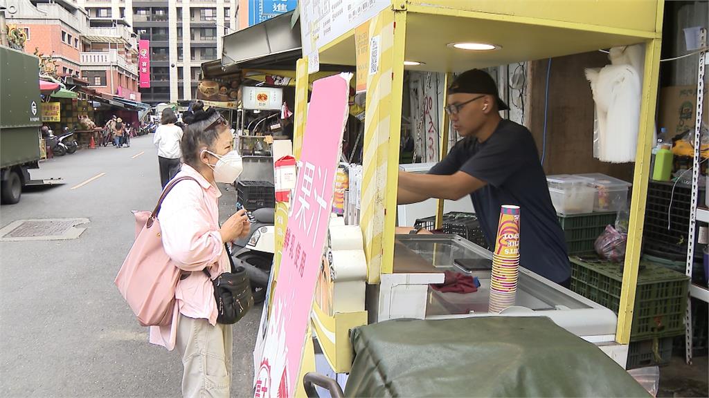 飲料攤月入１０萬勝上班族　但這攤才是夜市隱形富翁