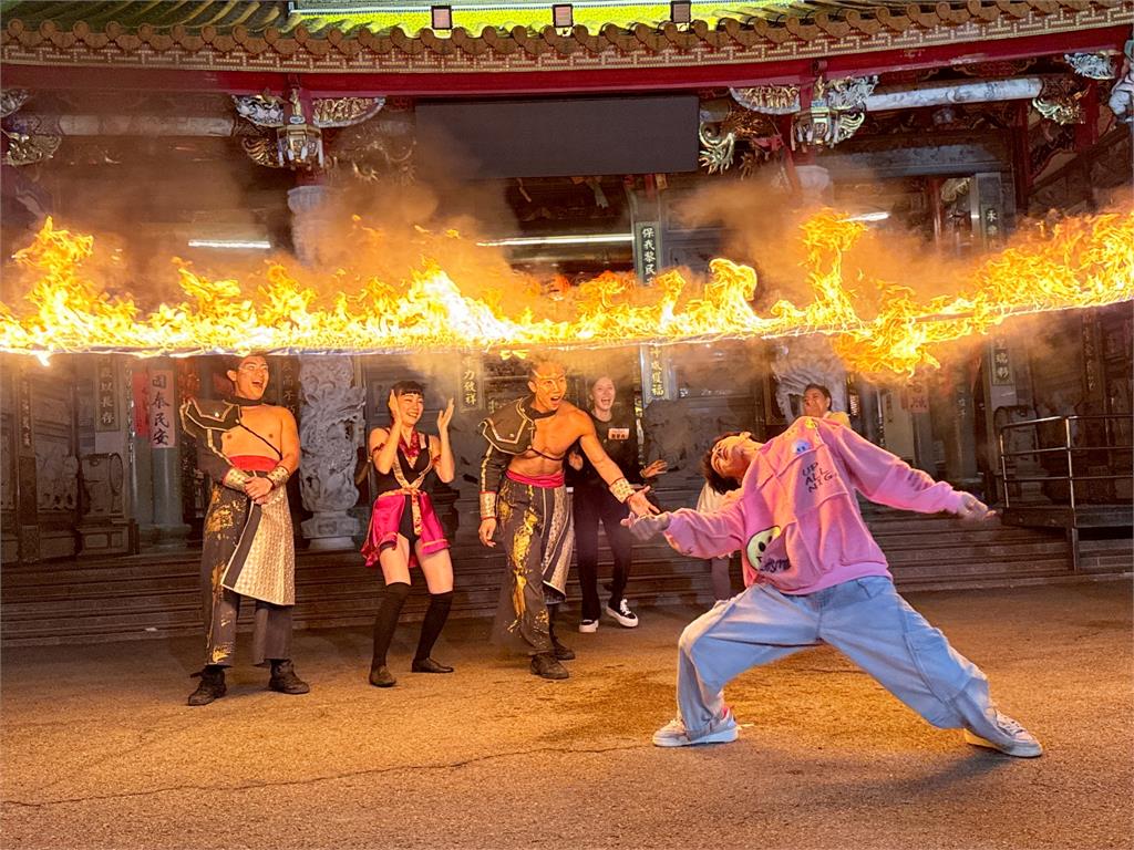 南珉貞初體驗騎馬上路！楊繡惠自爆當年拍戲馬匹失控甩飛空中