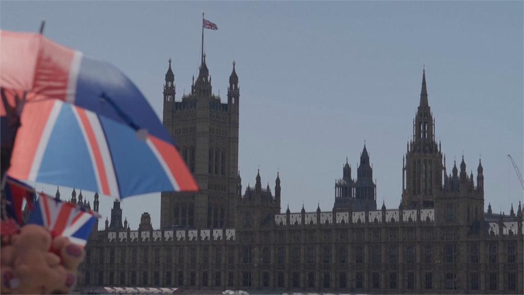 歐洲熱浪發威　英法西破高溫紀錄　英國體感飆42度　法國停電