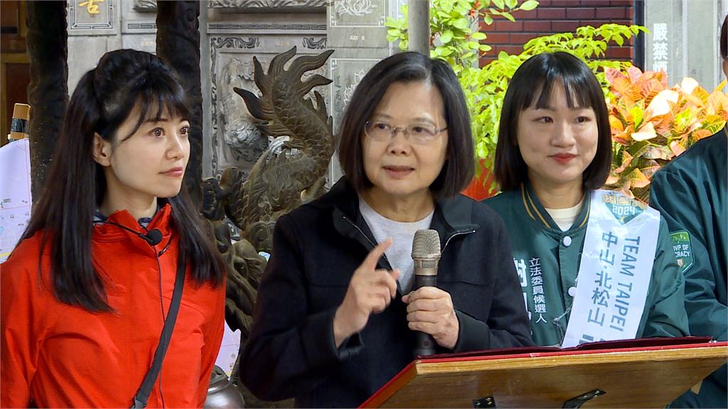 蔡總統上午連趕兩場 為謝佩芬站台高嘉瑜也到場