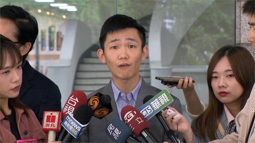 北市府發言團隊再爆爭議 李政軒被控赴天安門「感受愛國意識」
