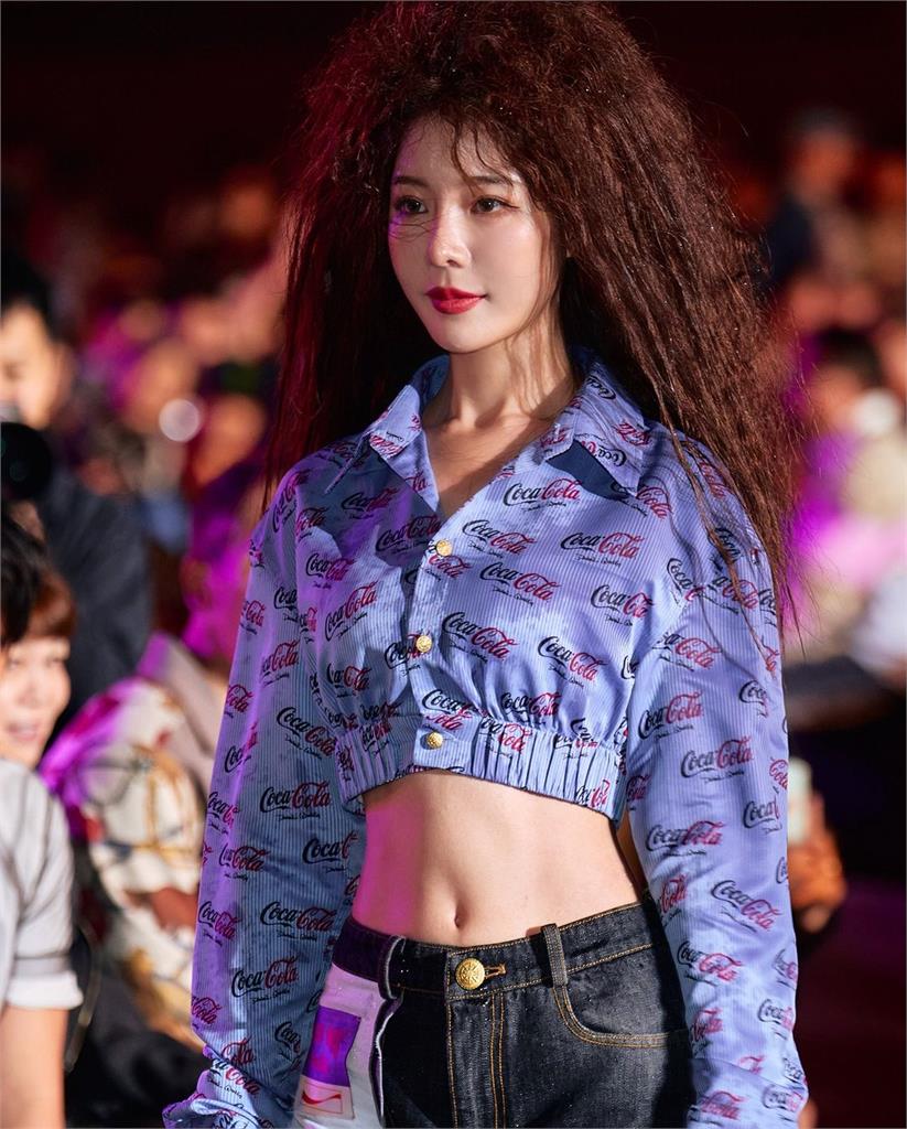 前啦啦隊女神颱風夜突「掛急診」!躺病床喊:用盡所剩力氣