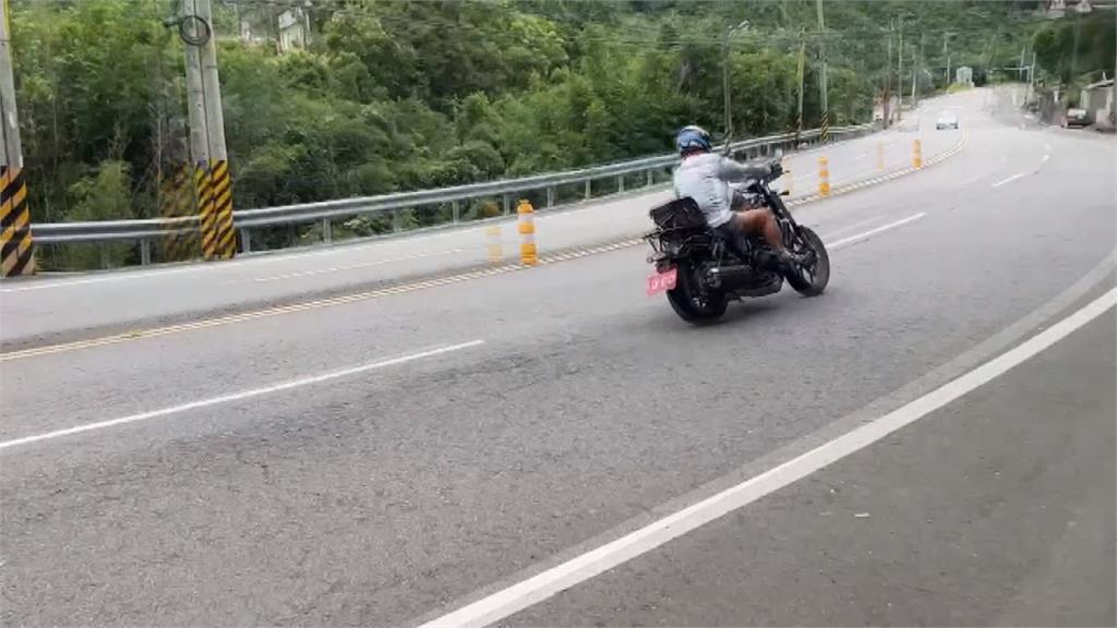 重機騎士過彎失控 自摔溝渠魂斷苗栗台三線