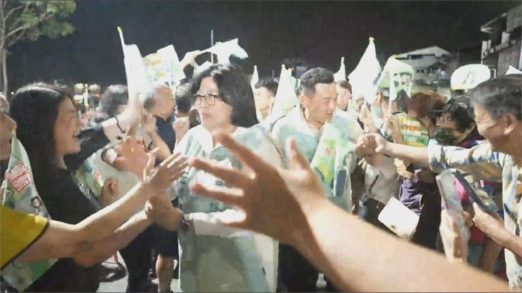 拚翻轉嘉義市!  王美惠競總成立 賴清德親自為她披戰袍
