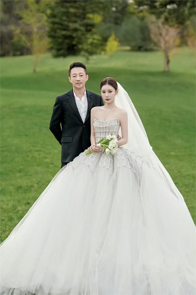 汪小菲補辦婚禮媽沒現身?張蘭佛寺祈福畫面曝光…網酸:母子關係真斷了?