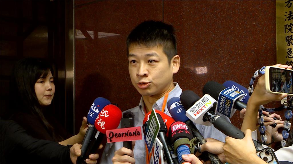 遭爆「斗內」風波！　許甫受訪突扯苗博雅挨批「太可笑」