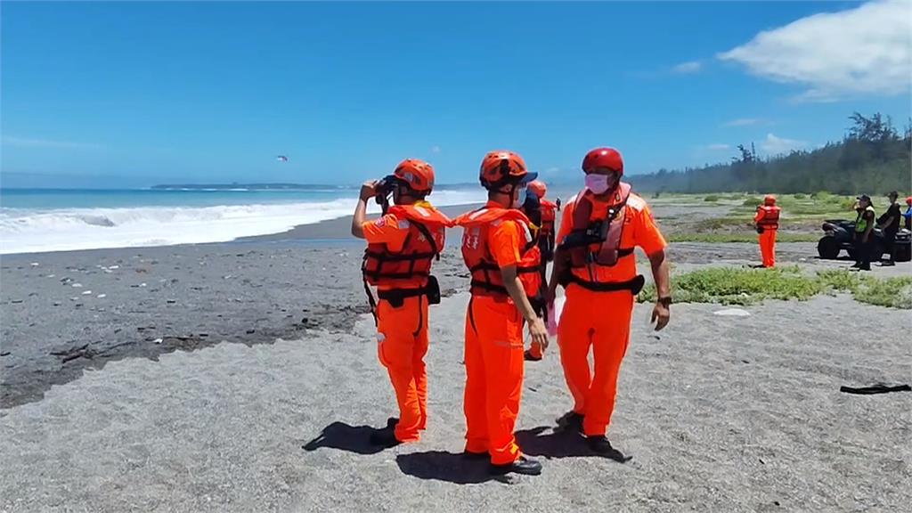 花蓮加灣海域驚傳孩童觀浪落海　1人獲救、1人無生命跡象送醫