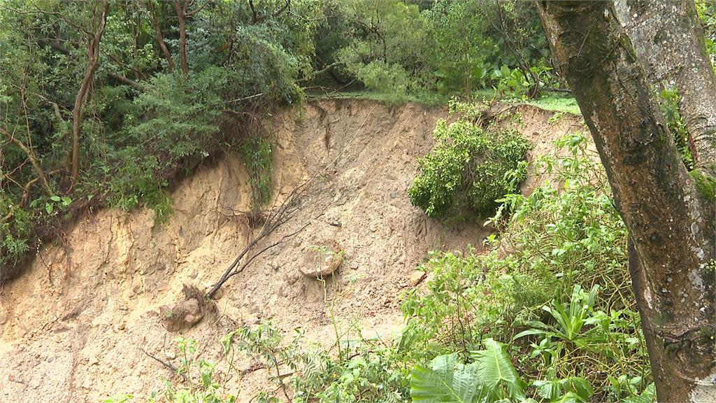 汐止山區災情慘! 養老中心接水、買水供百長者使用