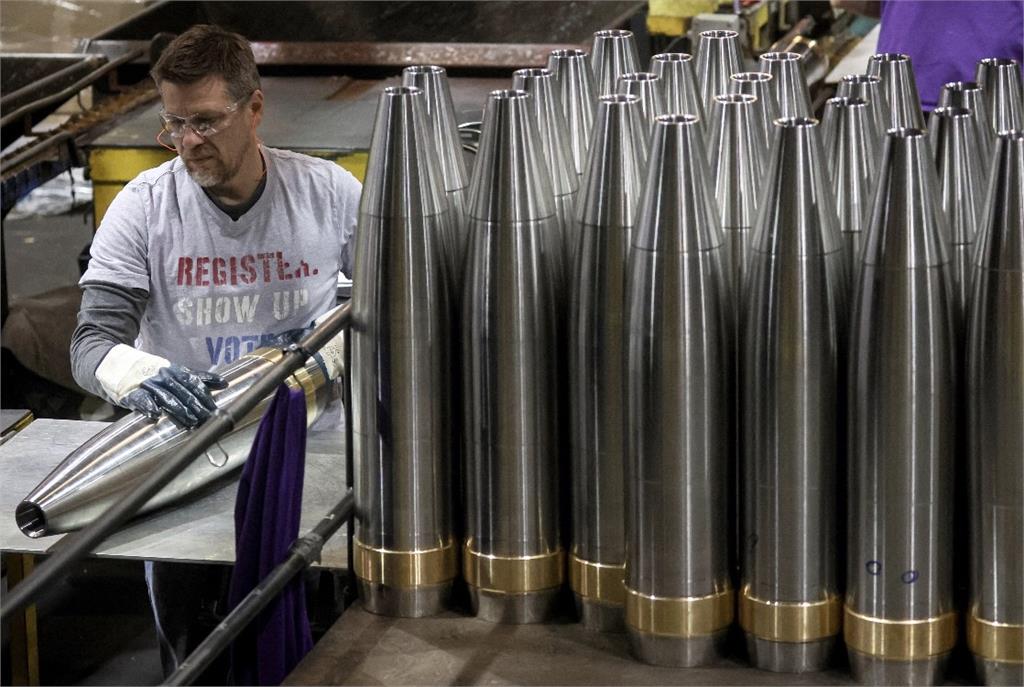 烏俄大戰每週用10萬顆彈藥　美國首度開放直擊彈藥工廠