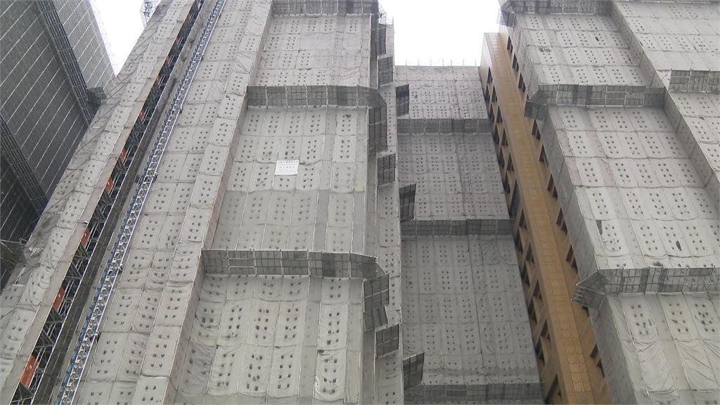 台大醫院東址南棟火警! 施工火花下墜引燃6樓雜物釀禍