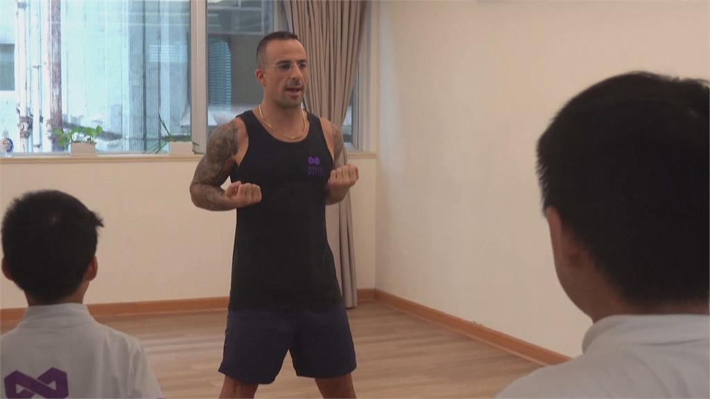 傳承李小龍精神 澳洲老外學習詠春拳!搬到香港設立武館