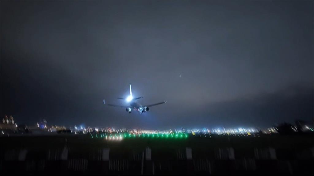 卓榮泰快閃日本「當日來回」　親赴東京巨蛋為台灣隊加油