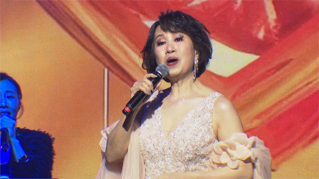 「影子歌后」林淑容台北開唱 合體林俊逸致敬「鳳飛飛+費玉清」