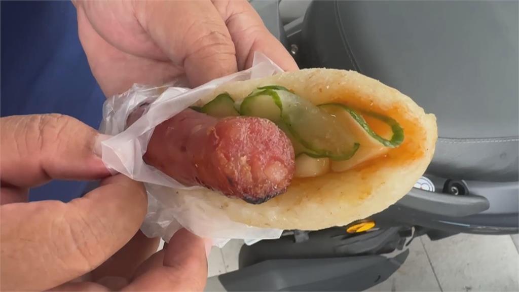 一枚銅板有找的平價小吃 超值大腸包小腸CP高!