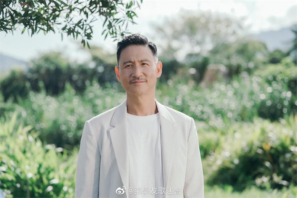 61歲張學友白髮滄桑臉太驚人!和劉嘉玲合唱〈你最珍貴〉竟慘被吐槽